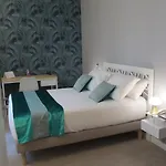 فندق Le Relais Saint-jacques سان جان دو لوز
