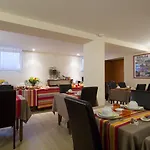 Le Relais Saint-jacques فندق سان جان دو لوز