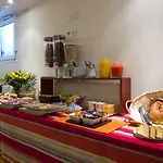 فندق Le Relais Saint-jacques 3*
