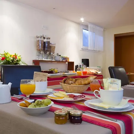 Le Relais Saint-jacques Hotel