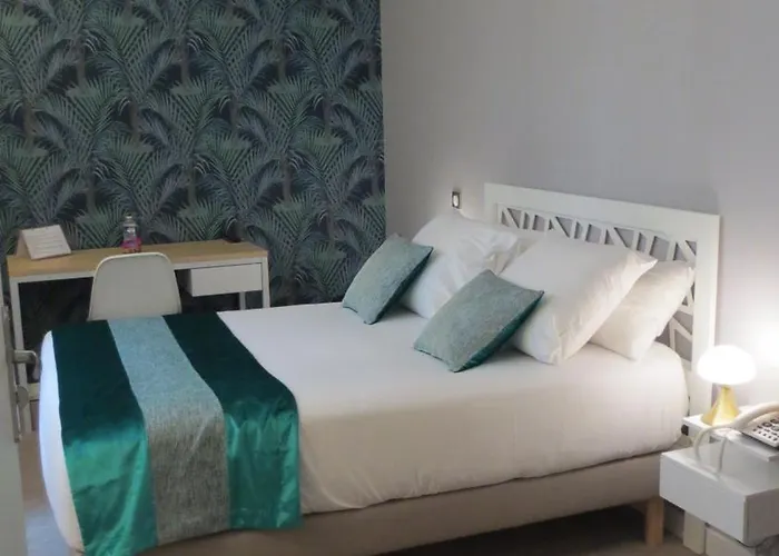 מלון Le Relais Saint-jacques סן-ז'אן-דה-לוז