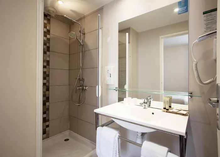 Le Relais Saint-jacques 3* סן-ז'אן-דה-לוז