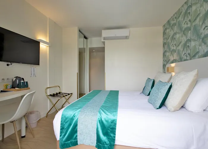 Le Relais Saint-jacques מלון 3*