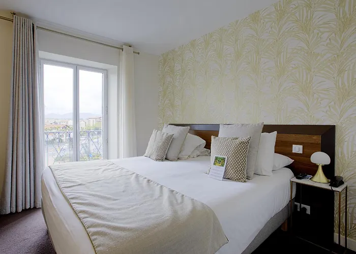 Le Relais Saint-jacques 3* סן-ז'אן-דה-לוז