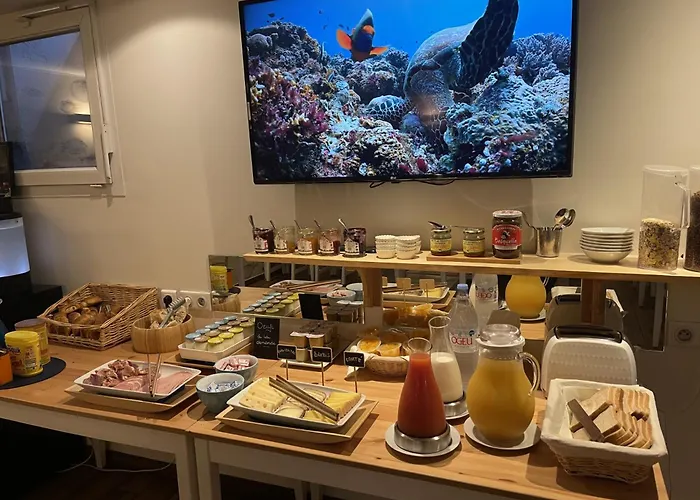 Le Relais Saint-jacques מלון סן-ז'אן-דה-לוז