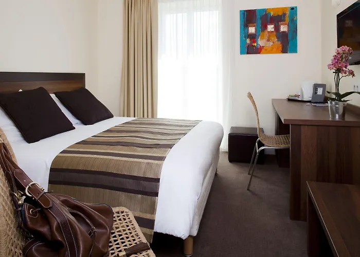 Le Relais Saint-jacques 3* סן-ז'אן-דה-לוז