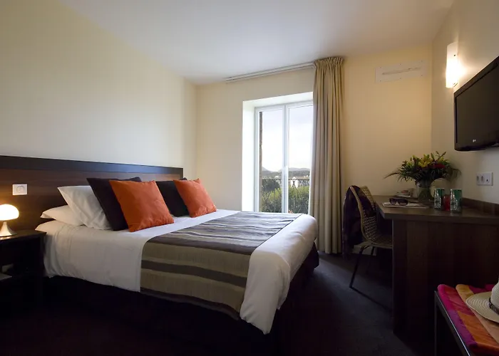 Le Relais Saint-jacques מלון 3*