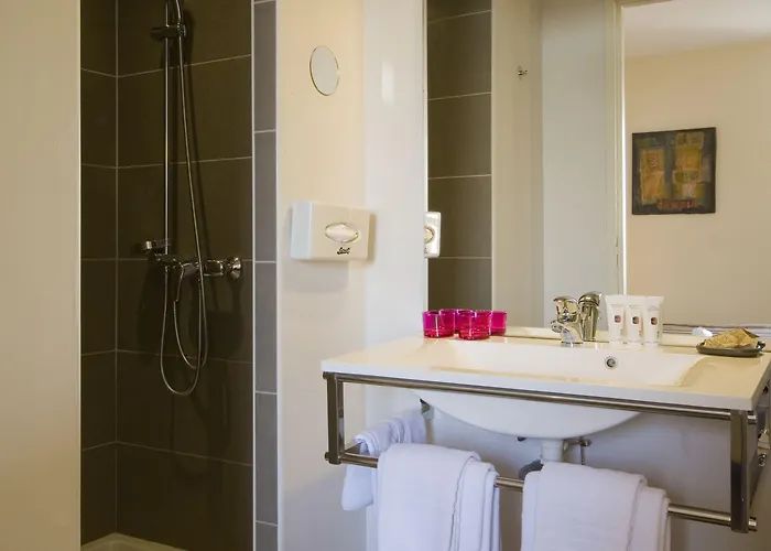 Le Relais Saint-jacques סן-ז'אן-דה-לוז