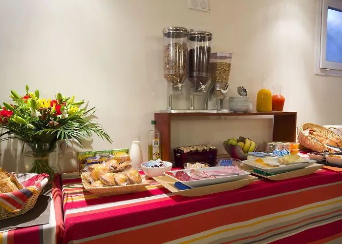 乐莱斯圣雅克酒店