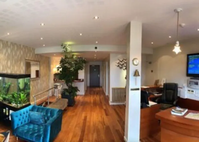 乐莱斯圣雅克酒店