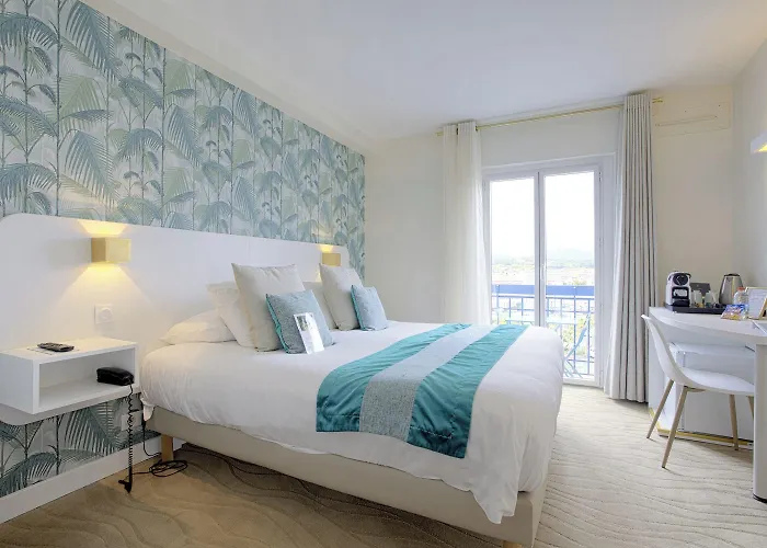 Le Relais Saint-jacques 3* סן-ז'אן-דה-לוז