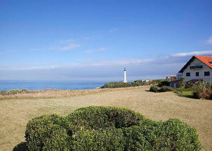 乐莱斯圣雅克酒店 3*